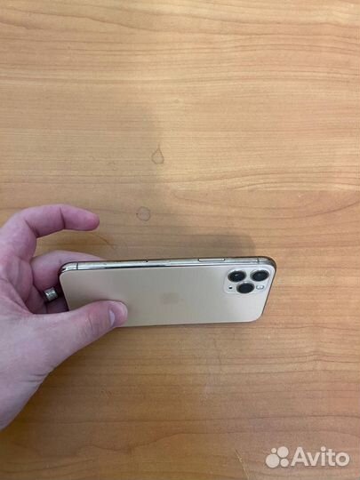 iPhone 11 Pro, 64 ГБ