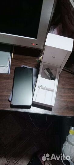 Samsung galaxy a 71 128