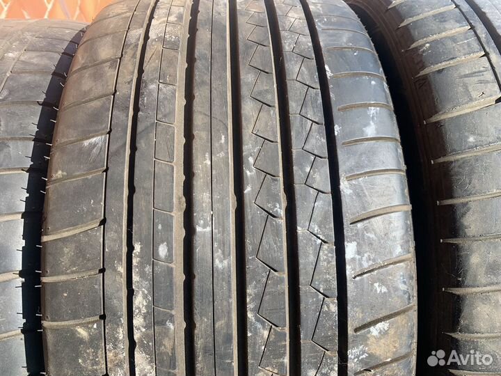 Dunlop SP Sport Maxx GT 275/35 R19 и 245/40 R19