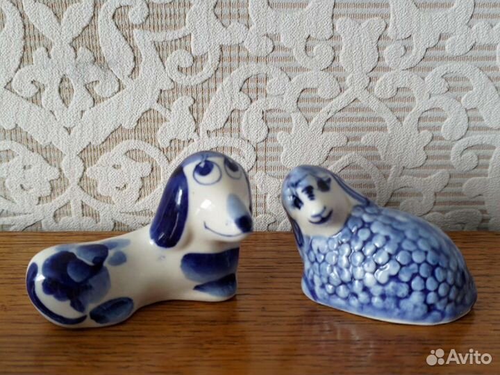Статуэтки/ посуда Гжель