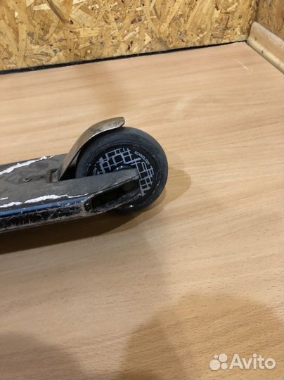 Трюковой самокат tech team Destroyer