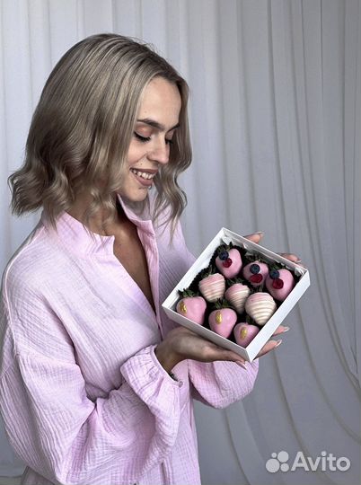 Клубника в шоколаде. Букеты