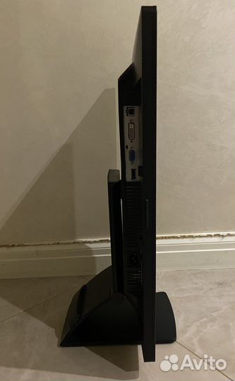 Монитор HP E231