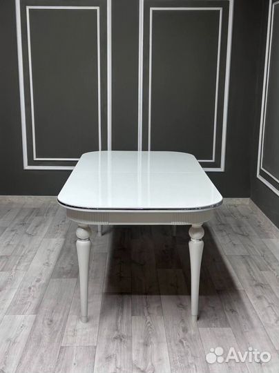 Кухонный стол,стулья / оплата при получении