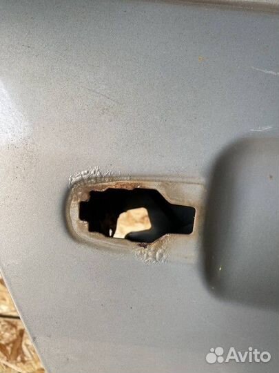 Дверь задняя правая Vortex Estina седан 2009