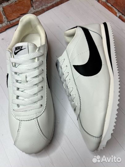 Кроссовки nike cortez