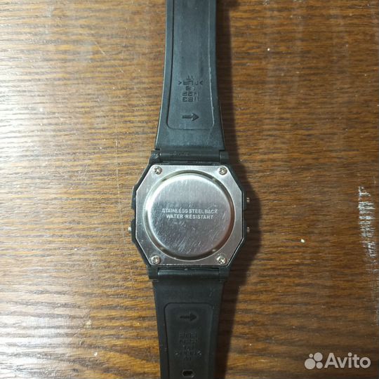 Часы casio