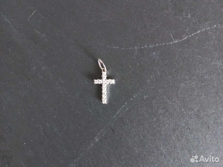 Серебряный крестик