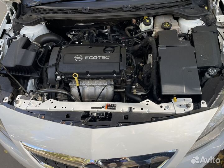 Opel Astra 1.6 AT, 2011, 141 000 км