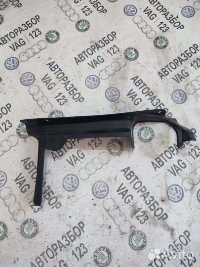 Дефлектор моторного отсека Volvo S40