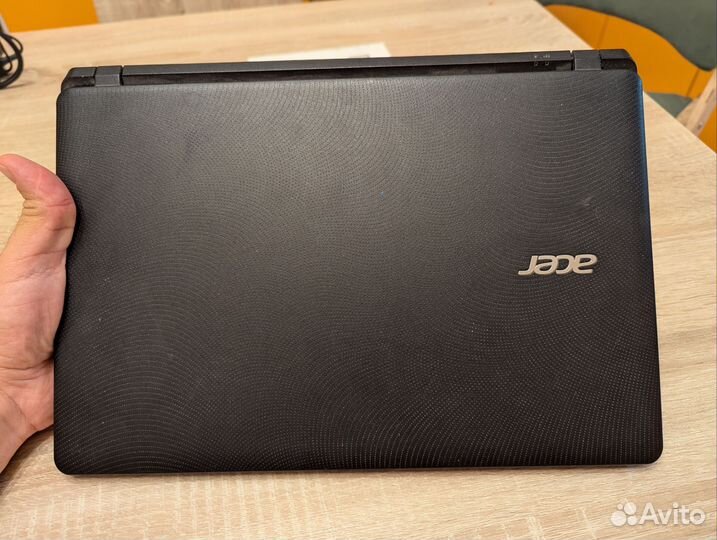 Acer Aspire ES1-311-P4EW
