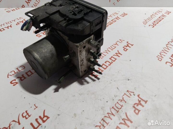 Блок ABS Toyota Avensis T270 3ZR FAE 2009