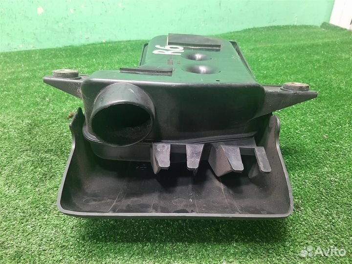 Воздухозаборник Nissan Murano Z50 2006