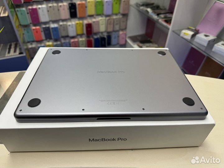 Apple MacBook Pro 14 m1 max space grey