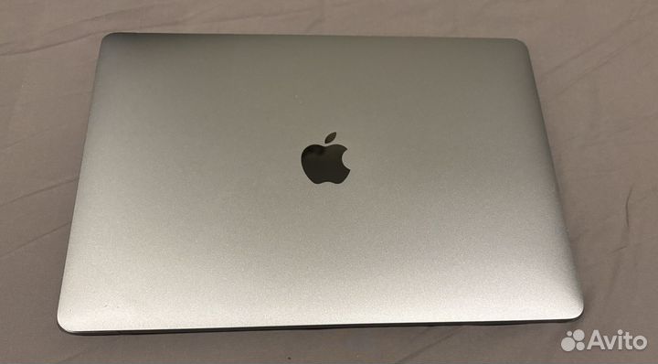 Apple macbook pro 13 2017