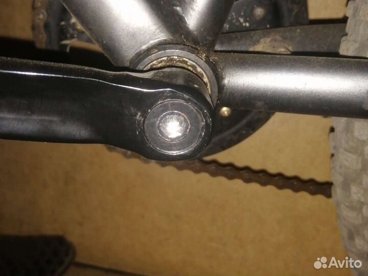 Болт вала каретки велосипеда(2шт)