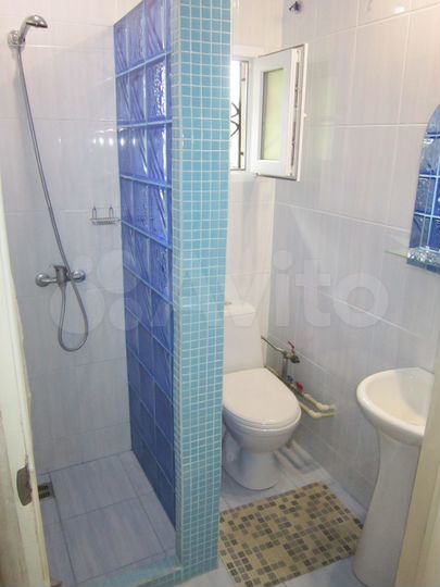 Комната 12 м² в 4-к., 1/1 эт.