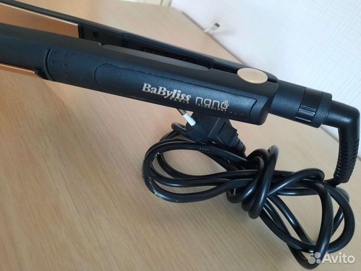 Утюжок для создания локонов