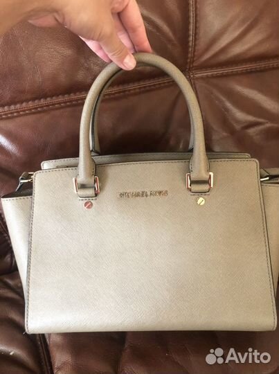 Сумка Michael Kors Selma medium