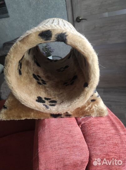 Продам лежанку для кошки