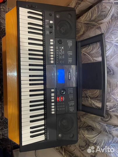 Синтезатор yamaha psr E423