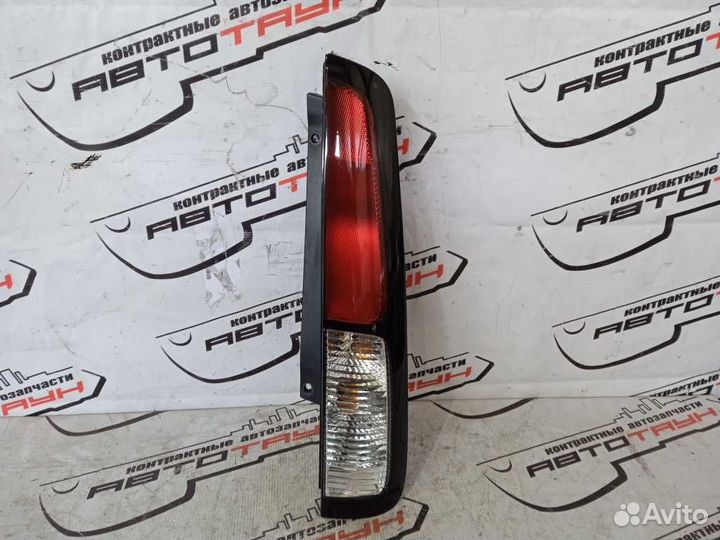 Фонарь nissan cube ANZ10 AZ10 Z10 4819 1 модель пр