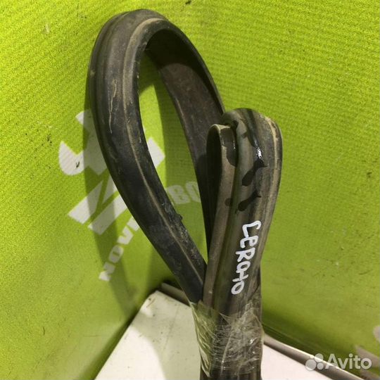 Уплотнитель Киа Серато