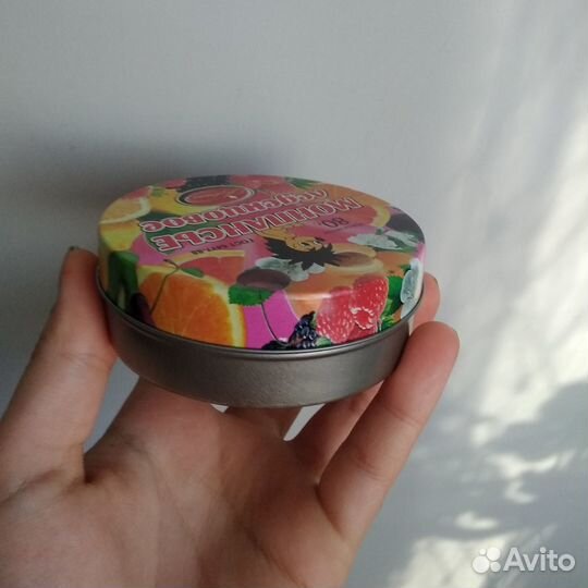 Бисер в шкатулке