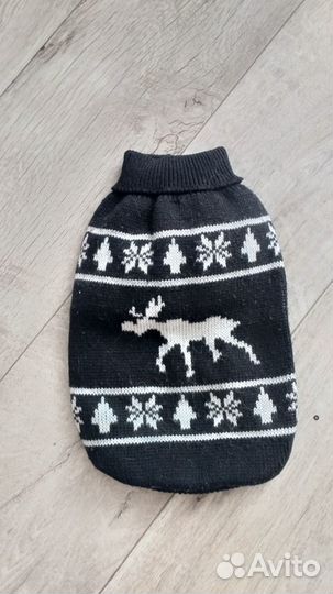 Платья, свитера, комбинезоны для собак