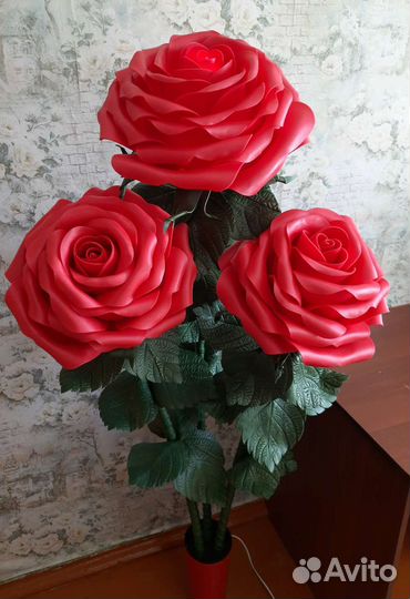 Ростовые цветы,светильники