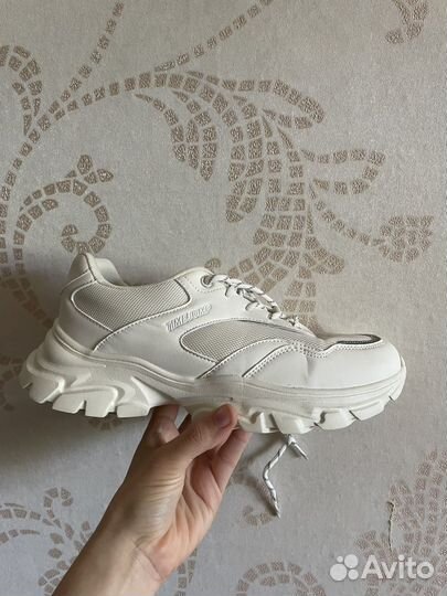 Кроссовки женские 40 размер