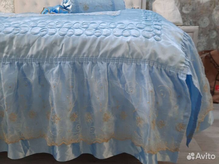 Покрывало на двуспальную кровать