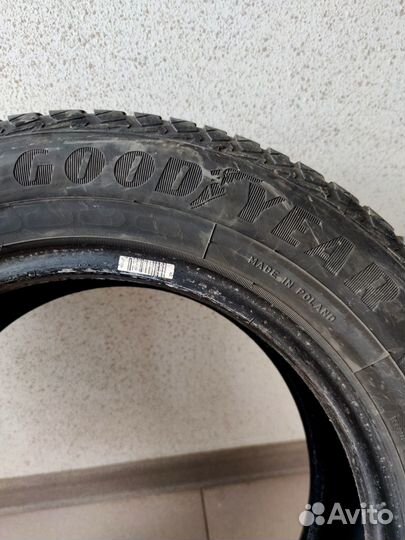 Goodyear Vector 4Seasons Gen-2 195/65 R15 91