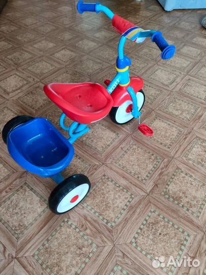 Трехколесный велосипед новый