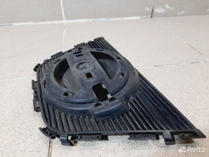 Накладка на решетку радиатора Nissan Qashqai J10