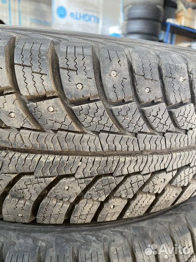 Matador MP 30 Sibir Ice 2 205/70 R16