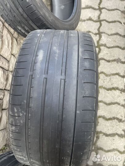 Yokohama Advan Sport V105 245/40 R18 и 265/35 R18 97Y