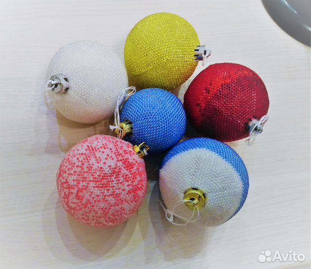 Шар / ёлка / Бисерные шары ручной работы