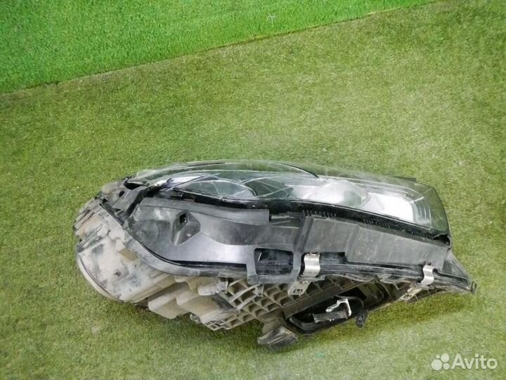Фара правая Mercedes GLE V167 (2018-н.в.) LED