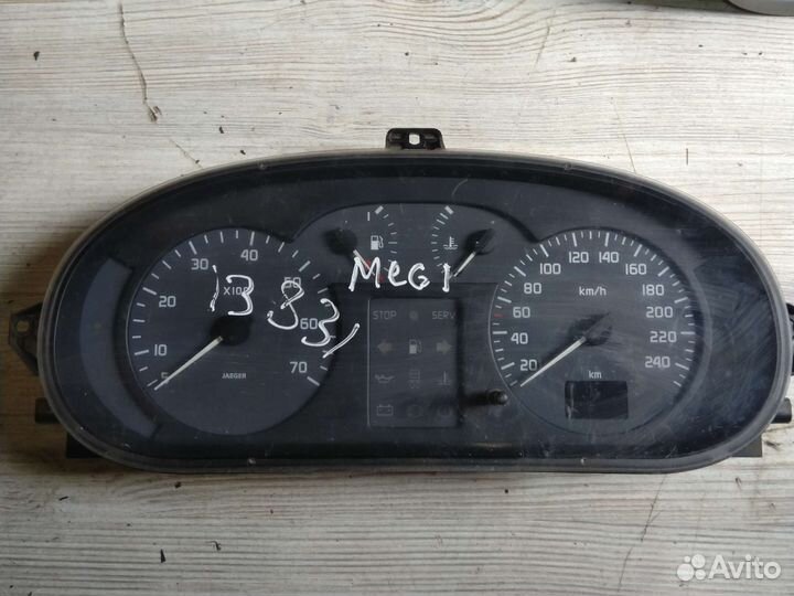 Панель приборов Renault