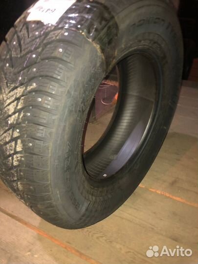 Nokian Tyres Hakkapeliitta 10p SUV 265/65 R17 116T