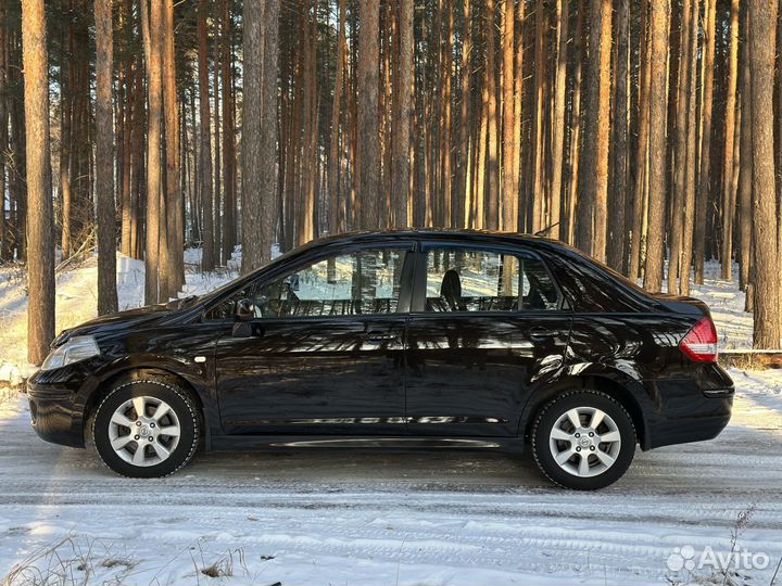 Nissan Tiida 1.6 AT, 2011, 139 000 км