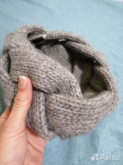 Повязка на голову вязаная