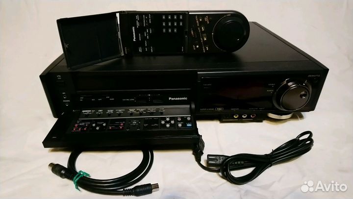 Panasonic NV-FS200 и Panasonic AG-4700