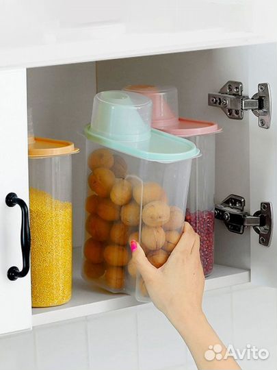 Контейнер для сыпучих продуктов