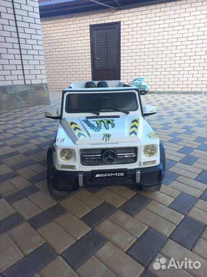 Детская машина на аккумуляторе с пультом