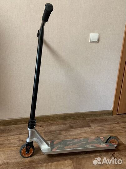 Самокат трюковый