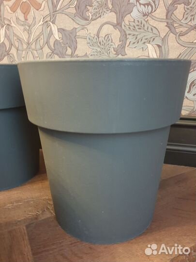 Кашпо горшок для цветов