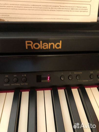 Цифровое пианино roland RP-401R