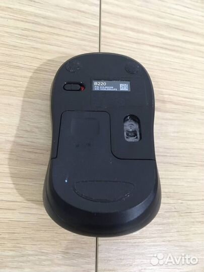 Мышь беспроводная Logitech B220 silent